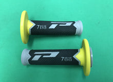 Load image into Gallery viewer, Handlebar Grips - ProGrip 788