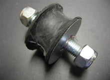 Load image into Gallery viewer, Rubber Mounts